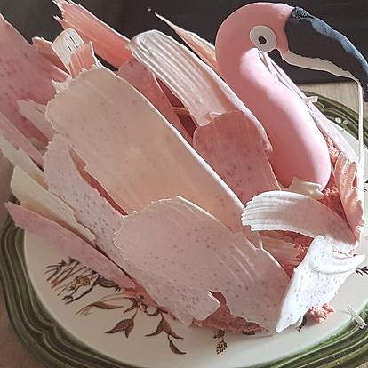 Strawberry - Vanilla - buttercream